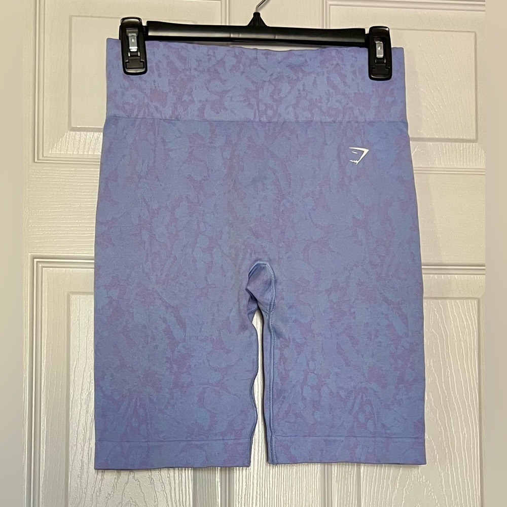 Gymshark Lavender & Blue Textured Athletic Bike Shorts Size Large